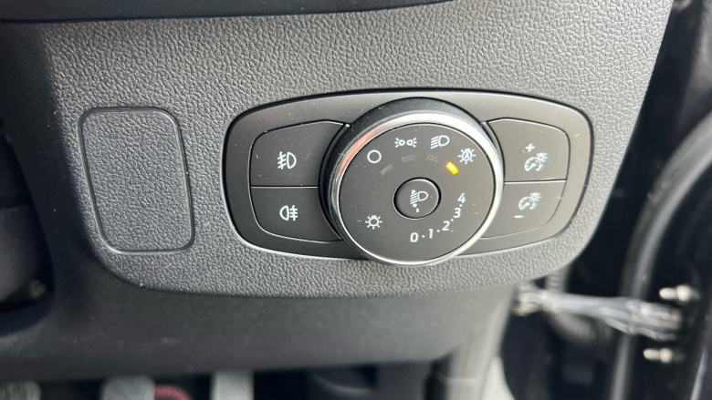 Ford Puma 1.0 EcoBoost Hybrid mHEV 155 ST-Line X 5dr Petrol Hatchback